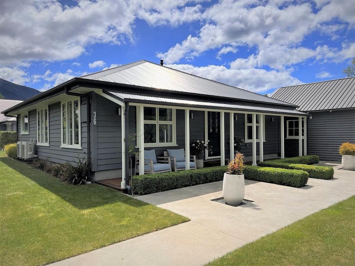 Cottage On Harrogate 汉默温泉 外观 照片
