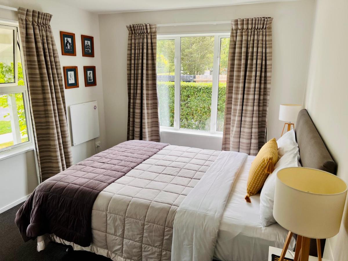 Cottage On Harrogate 汉默温泉 外观 照片